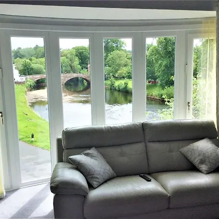 Holiday home Riverside View *
